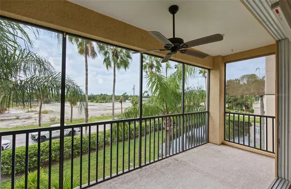 1146 VENETIAN HARBOR DR NE, St Petersburg, FL 33702