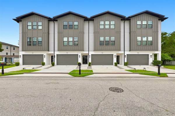 4324 W GRAY ST #2, Tampa, FL 33609