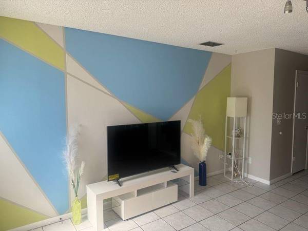 11316 GRANDVILLE DR #3G, Temple Terrace, FL 33617