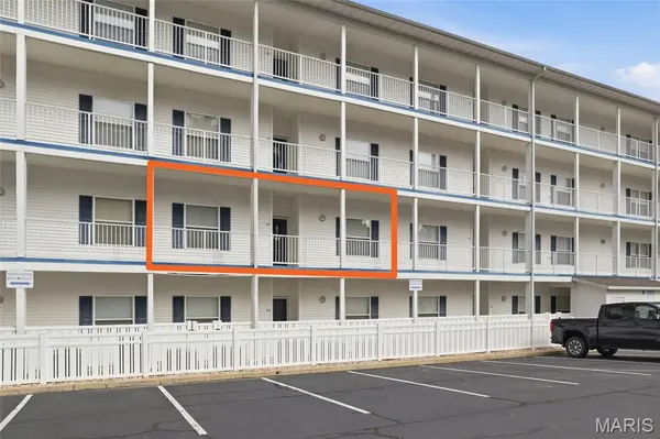 18031 Blue Anchor DR #332, Gravois Mills, MO 65037