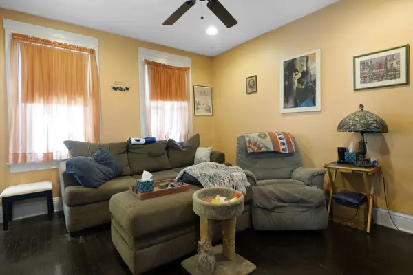 3339 S Artesian AVE, Chicago, IL 60608