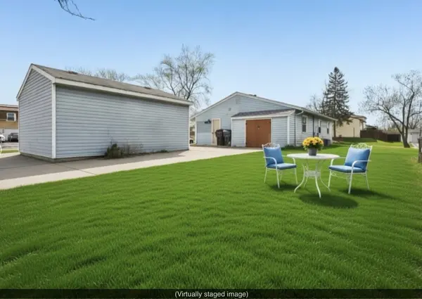 3520 School DR, Country Club Hills, IL 60478