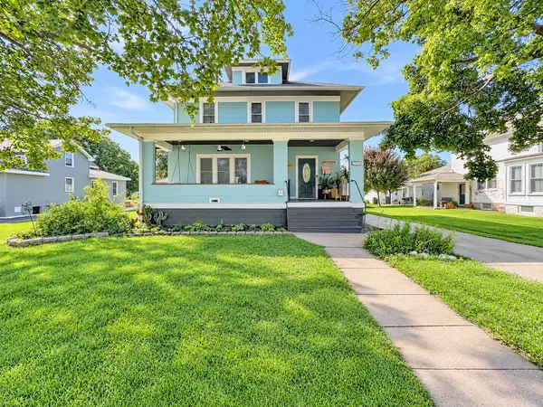 707 S Oakwood AVE, Geneseo, IL 61254