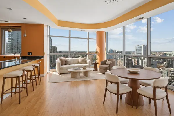303 W Ohio ST #2807, Chicago, IL 60654