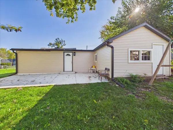 1027 Garfield AVE, Belvidere, IL 61008