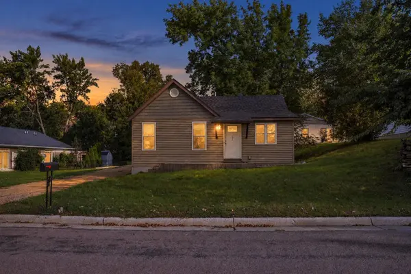 316 Paquin ST W, Waterville, MN 56096