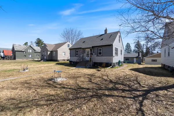 28 N 66th AVE W, Duluth, MN 55807