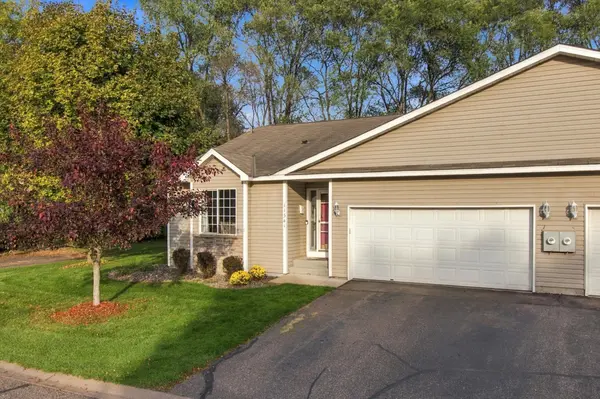 11541 Poppy ST NW, Coon Rapids, MN 55433