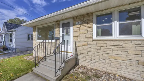 371 17TH ST, Fond Du Lac, WI 54935