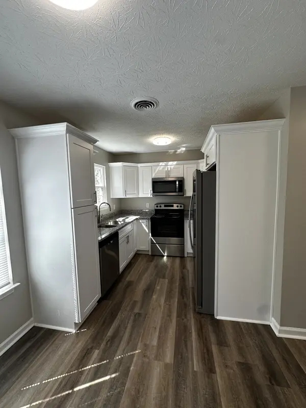 1506 Batts Blvd #4, Springfield, TN 37172