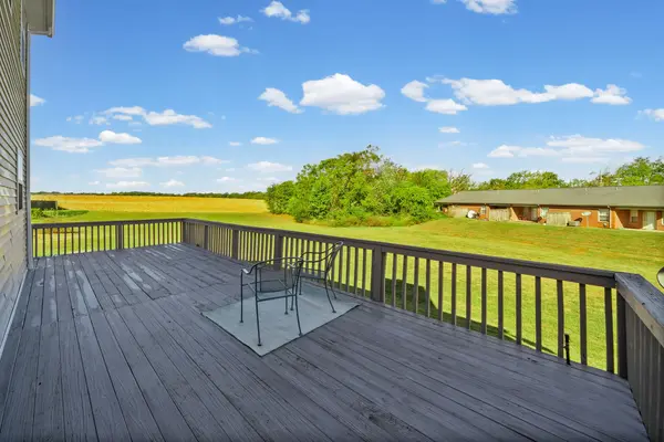 231 Sheridan Cir, Hopkinsville, KY 42240