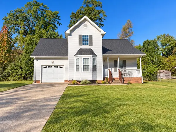 416 Kelsey Dr, Clarksville, TN 37042