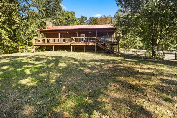 3880 Witty Ln, Hopkinsville, KY 42240