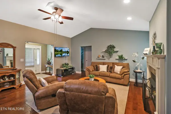 115 Glenwood Drive, Crossville, TN 38558