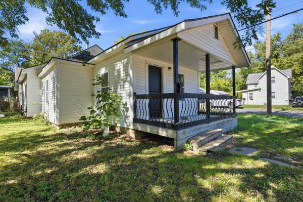 1159 Ada St, Augusta, KS 67010