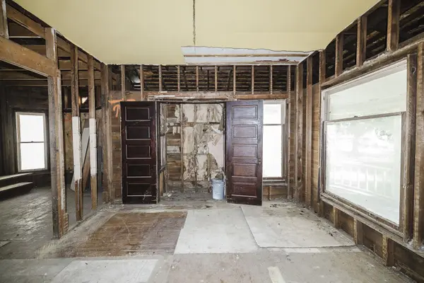 1310 W University, Wichita, KS 67213