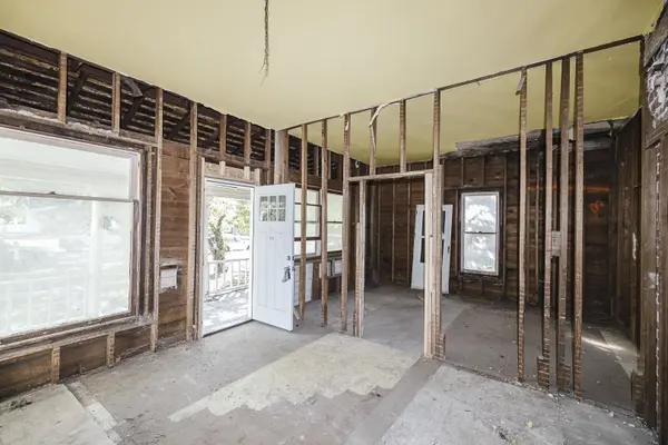 1310 W University, Wichita, KS 67213