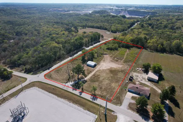 6122 W State Highway O, Willard, MO 65781