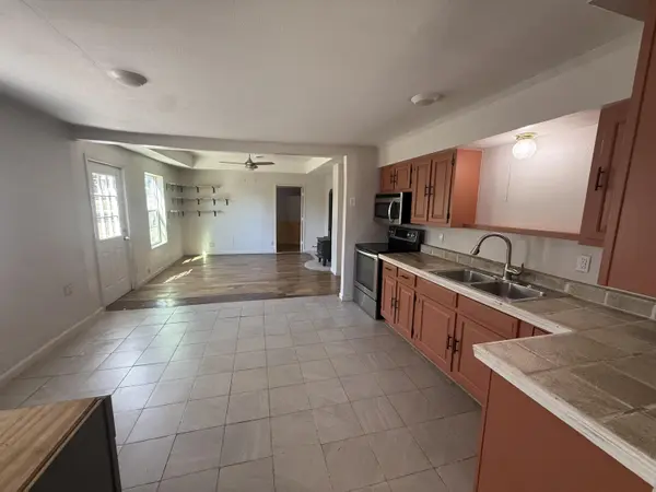 3400 W Page ST, Springfield, MO 65802