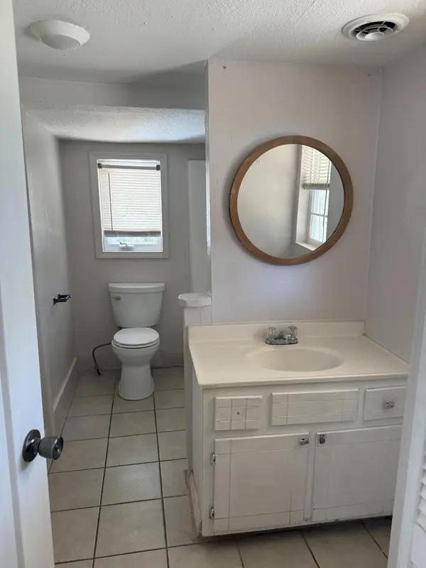 3400 W Page ST, Springfield, MO 65802