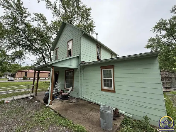 1722 SW Lincoln ST, Topeka, KS 66604