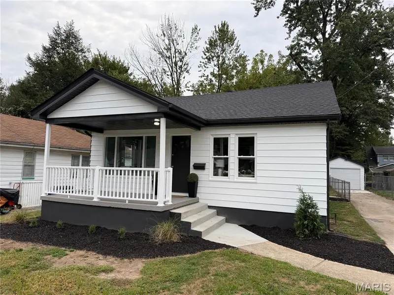 3625 Aberdeen AVE, Alton, IL 62002