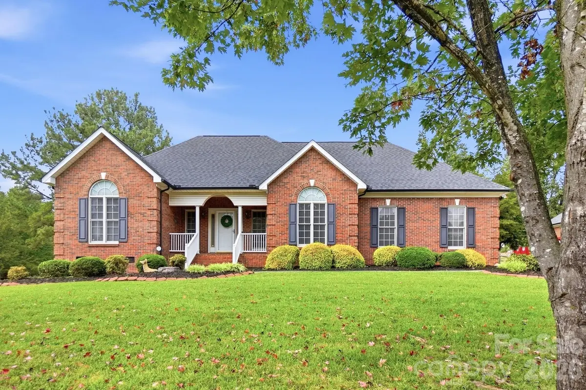 2301 Hunter Davis CT, Monroe, NC 28110