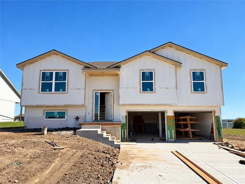 695 S Ranson PL, Independence, MO 64056