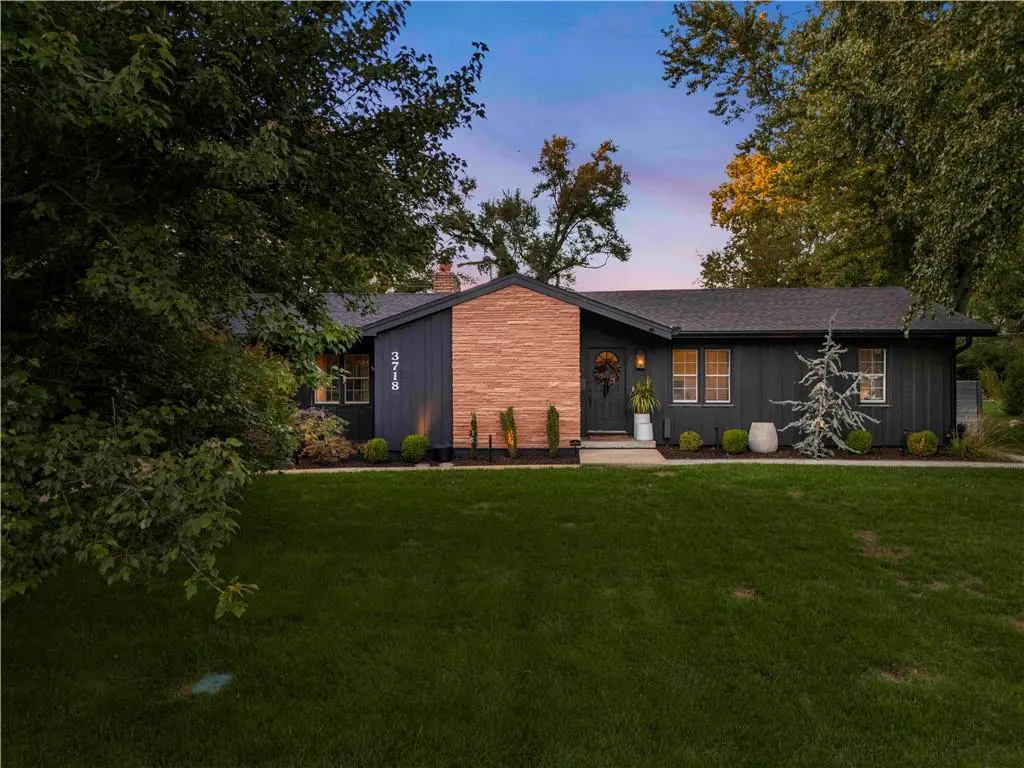 3718 W 96TH ST, Overland Park, KS 66206