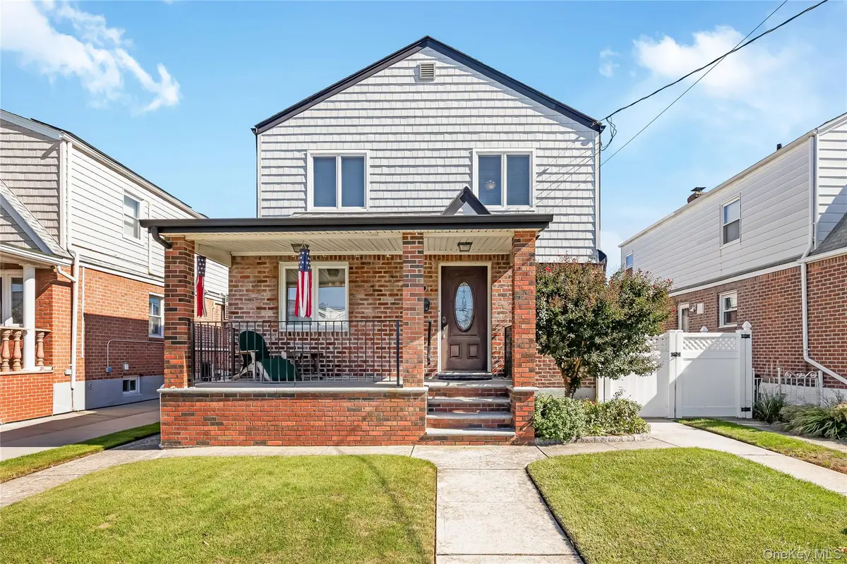 149-27 Lefferts BLVD, South Ozone Park, NY 11420