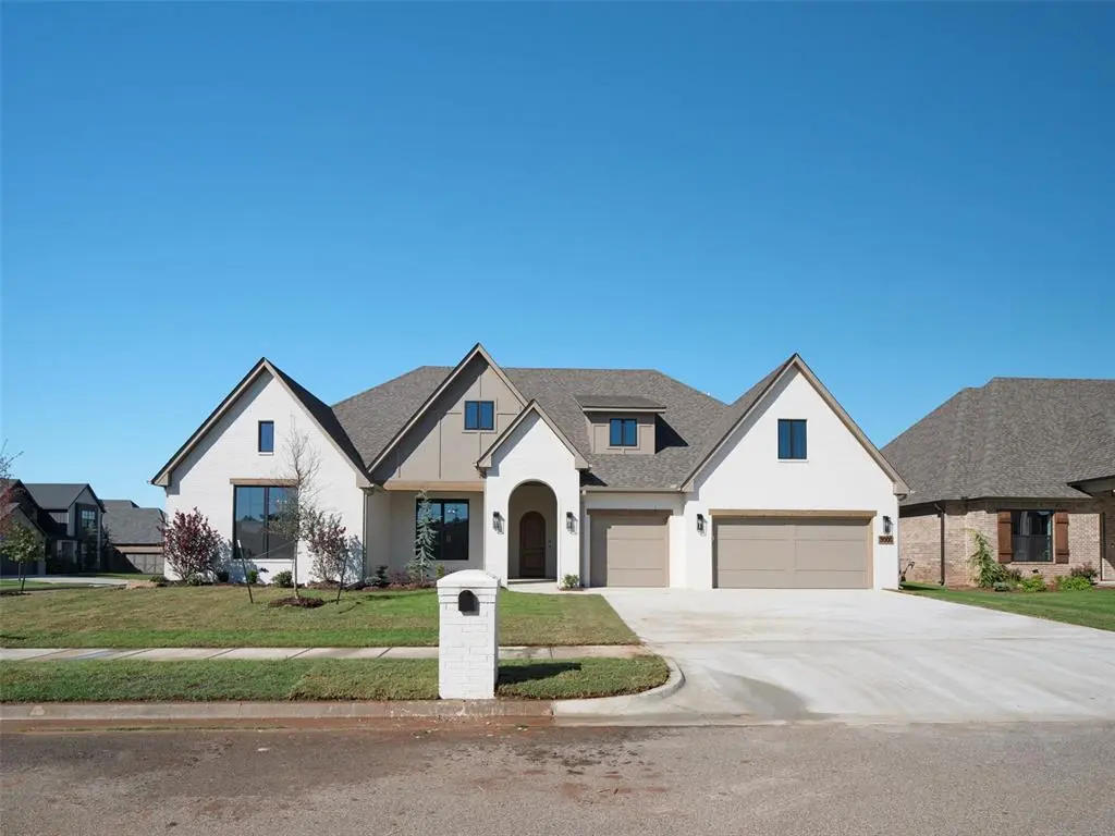 3000 Fortuna DR, Norman, OK 73072
