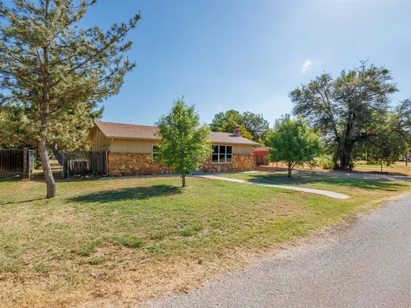 1604 Dublin Street, Brownwood, TX 76801