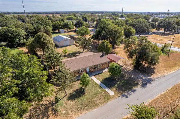 1604 Dublin Street, Brownwood, TX 76801