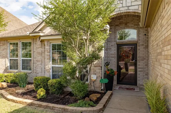 8308 Teja Trail, Benbrook, TX 76126