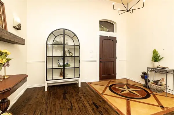 8308 Teja Trail, Benbrook, TX 76126