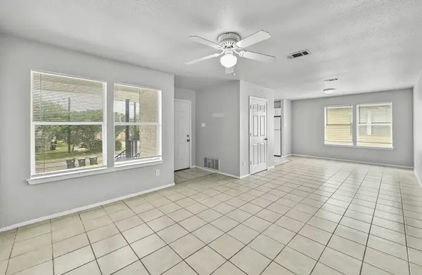 2212 Katy LN, Georgetown, TX 78626