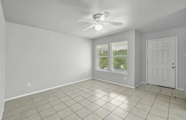 2212 Katy LN, Georgetown, TX 78626