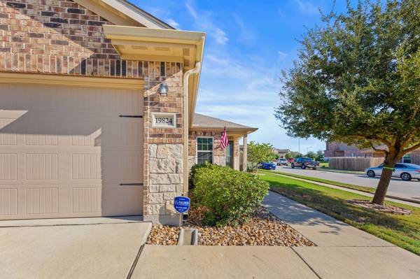 19824 Grover Cleveland WAY, Manor, TX 78653