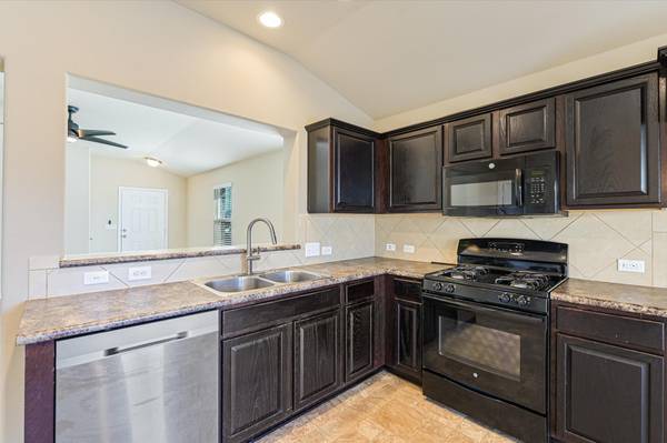 104 Steel Shot CT, Bastrop, TX 78602