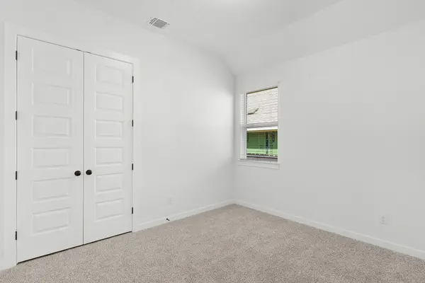209 West Faulkner ST, Liberty Hill, TX 78642