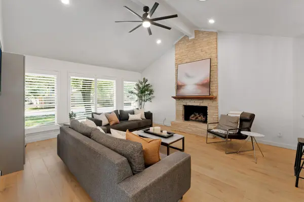 4004 Austin Woods DR, Austin, TX 78759
