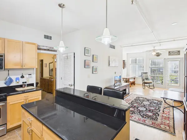 711 W 26th ST #606, Austin, TX 78705