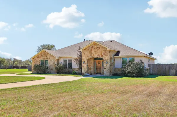 106 Eland Ave, Bastrop, TX 78602