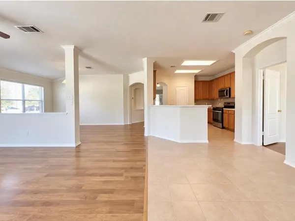 2001 Angelique CT, Leander, TX 78641
