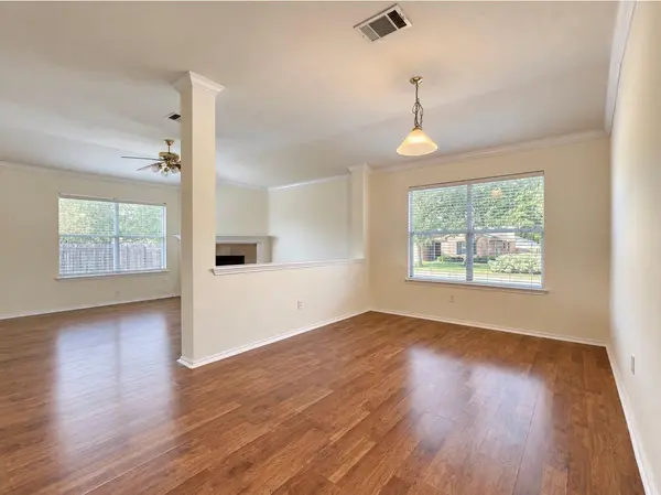 2001 Angelique CT, Leander, TX 78641