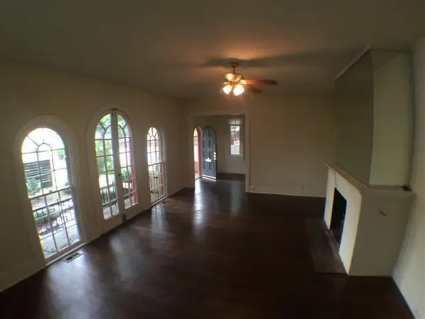 2813 Salado ST, Austin, TX 78705