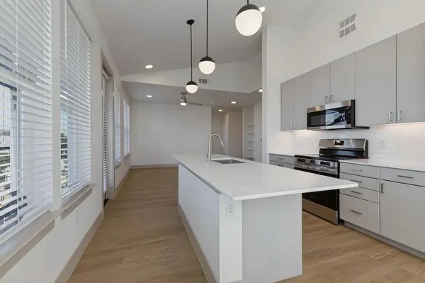 1506 N Prairie Ave #222, Dallas, TX 75204