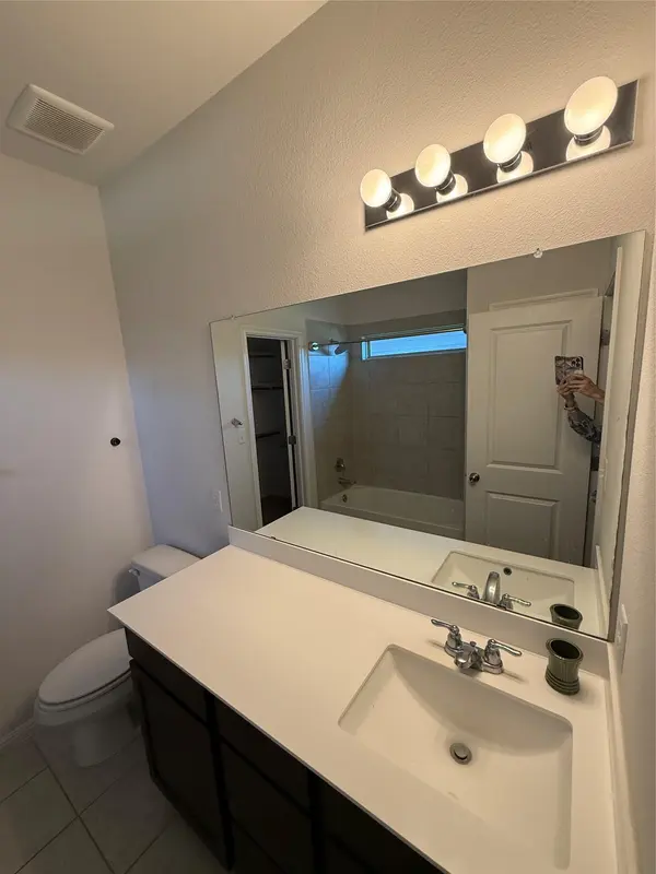 247 Driftwood LN, Bastrop, TX 78602