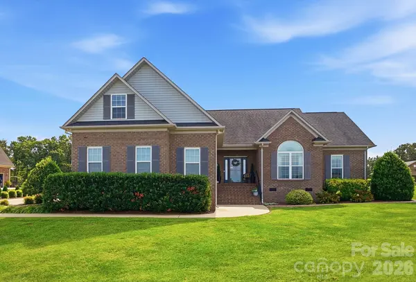 4004 Camden Oaks LN, Monroe, NC 28110