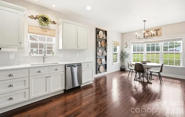 4004 Camden Oaks LN, Monroe, NC 28110